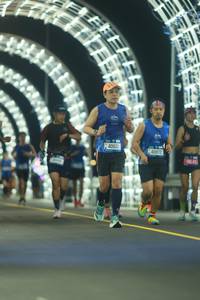 BIB: 40621, 3941, 40972
                            <button type="button" onclick="openModal(20457672)" class="btn btn-primary btn-sm float-right btn-popup" data-toggle="modal" data-target=".modal-high-quality">
                        <i class="fas fa-shopping-cart"></i> Add to Cart
                    </button>
                                            <button type="button" onclick="isThisMe(20457672, true)" class="btn btn-success btn-sm float-right btn-popup btn-isme hidden" data-toggle="tooltip" data-placement="bottom" title="นี่คือรูปของคุณใช่ไหม คลิกที่นี่เพื่อเอาเข้าอัลบั้ม">
                        <i class="fas fa-plus"></i> Add to album
                    </button>
                    <button type="button" onclick="isThisMe(20457672, false)" class="btn btn-warning btn-sm float-right btn-popup btn-isnotme hidden">
                        <i class="fas fa-ban"></i> Remove from album
                    </button>